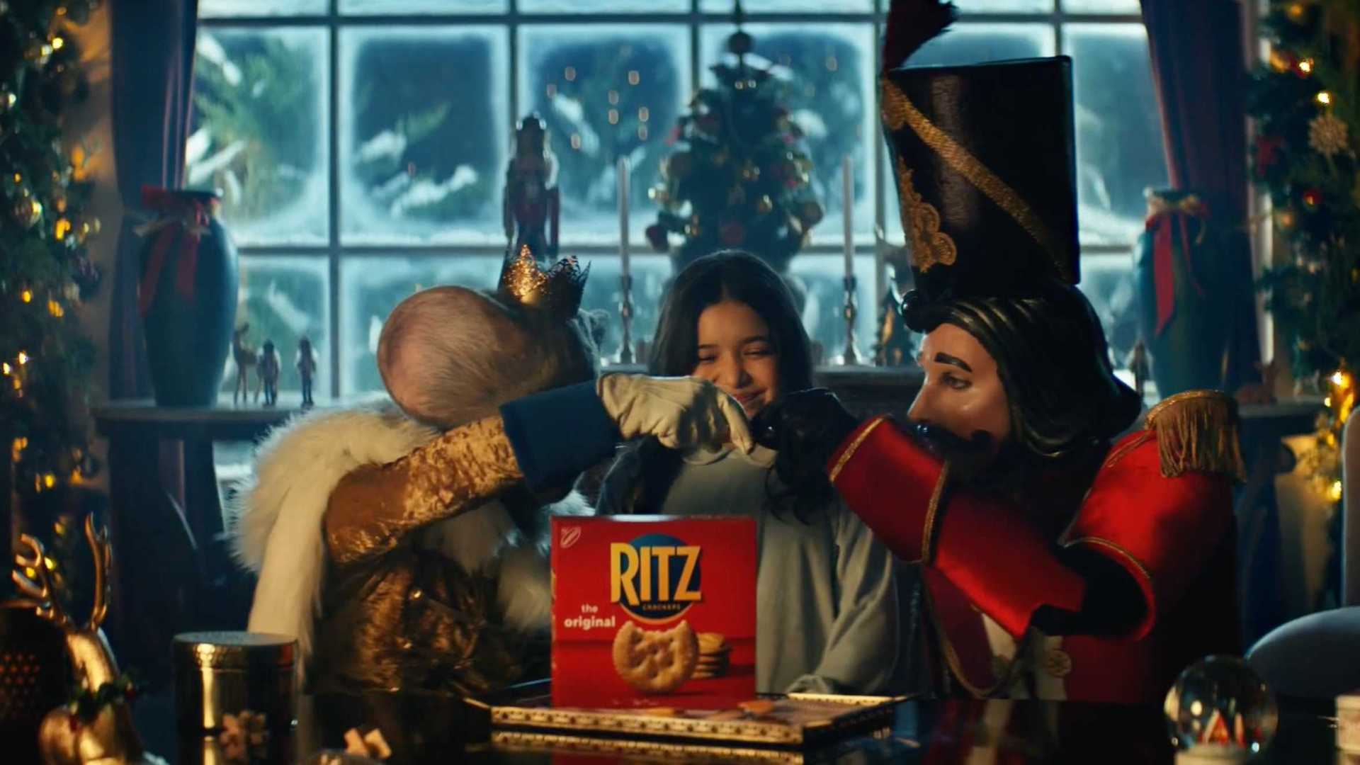 一块饼干的魅力！RITZ饼干圣诞脑洞创意广告