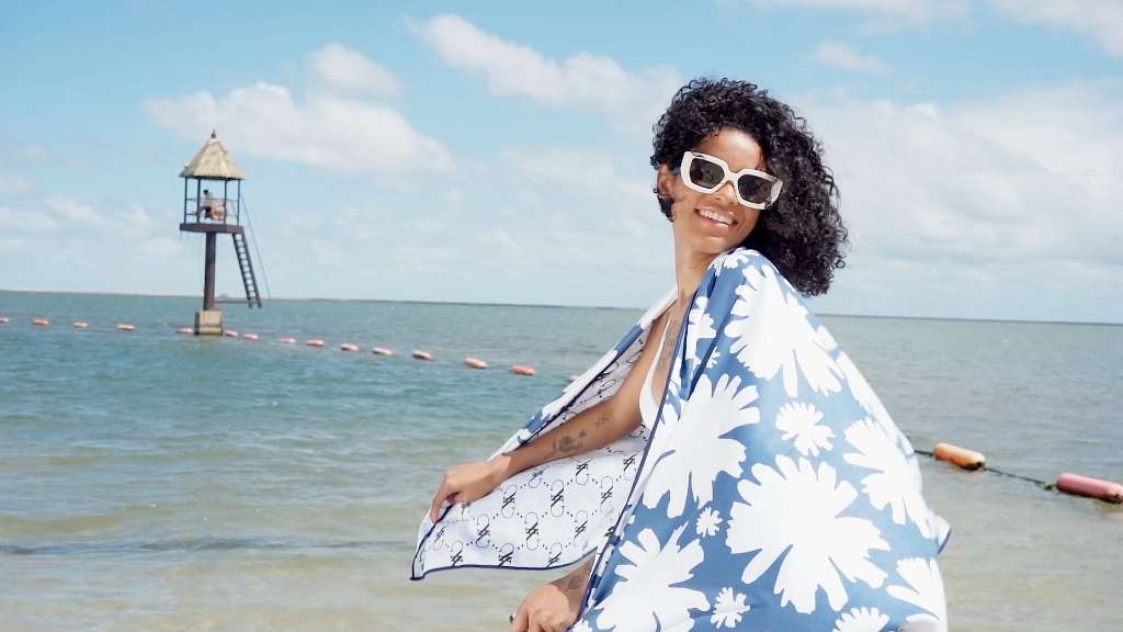 跨境电商沙滩巾品牌拍摄
