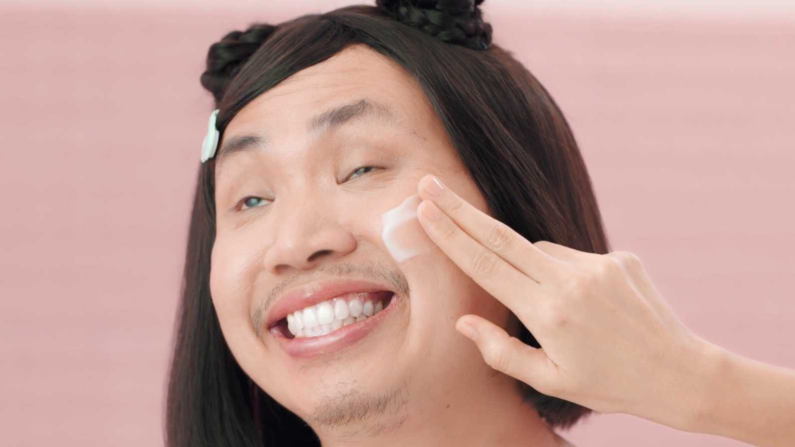泰国恶搞护肤广告《愤怒的皮肤细胞》