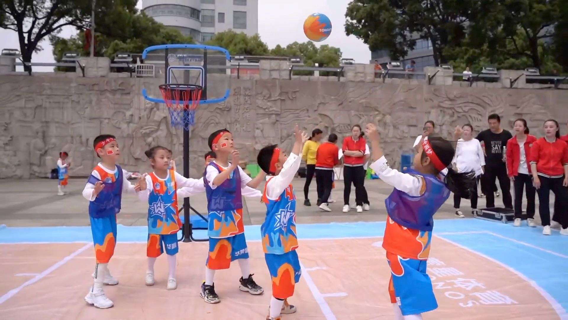 【以篮球之名，展幼儿风采】——福鼎市晨光幼儿园.灿星幼儿园小篮星亲子运动会