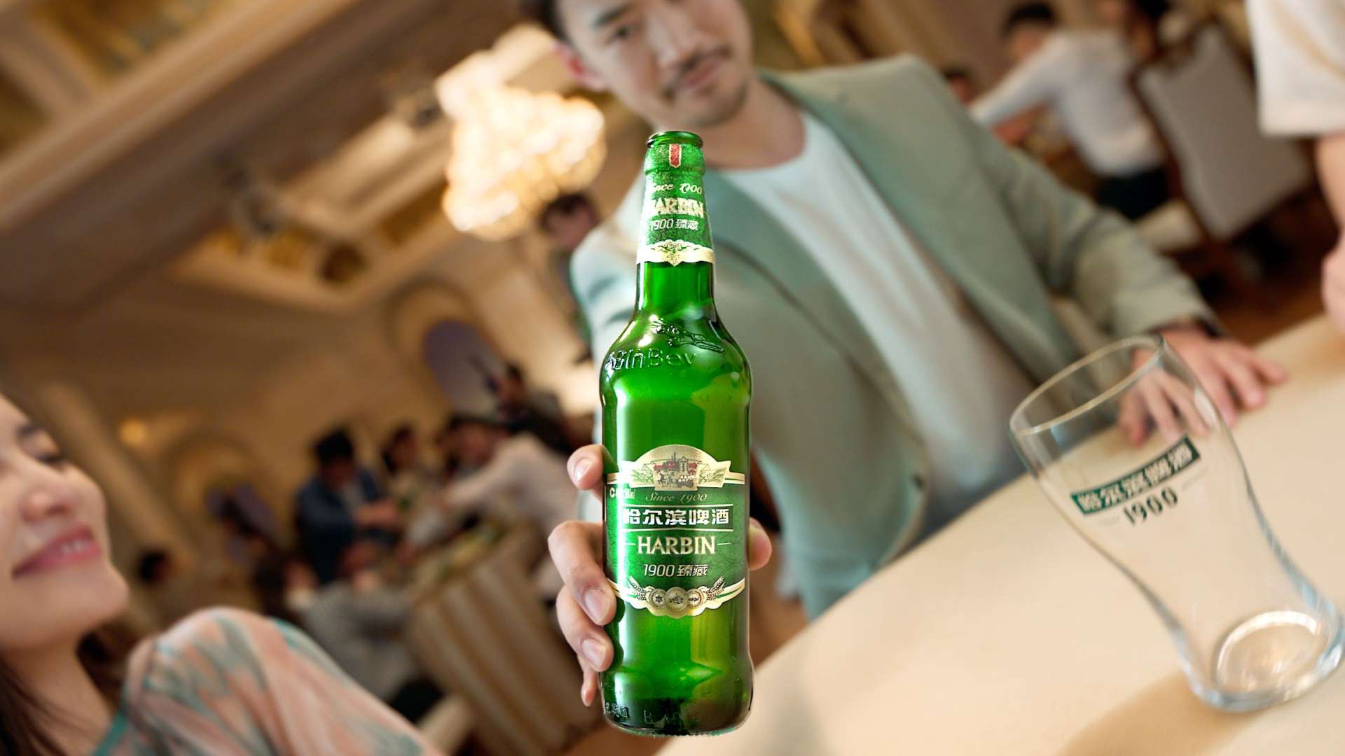 哈尔滨啤酒  这座城“就是这个味儿”