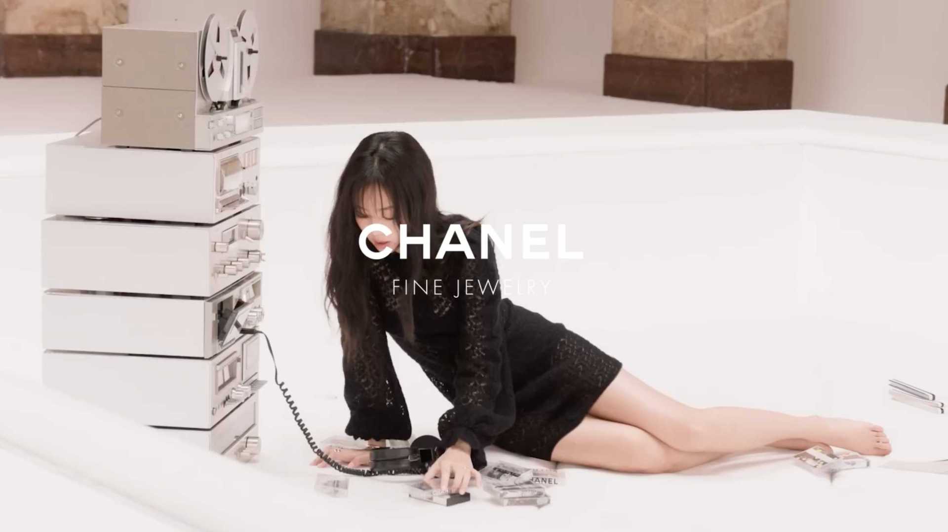 CHANEL高级珠宝✖️ JENNIE超带感时尚大片《有些邂逅，一生相伴》