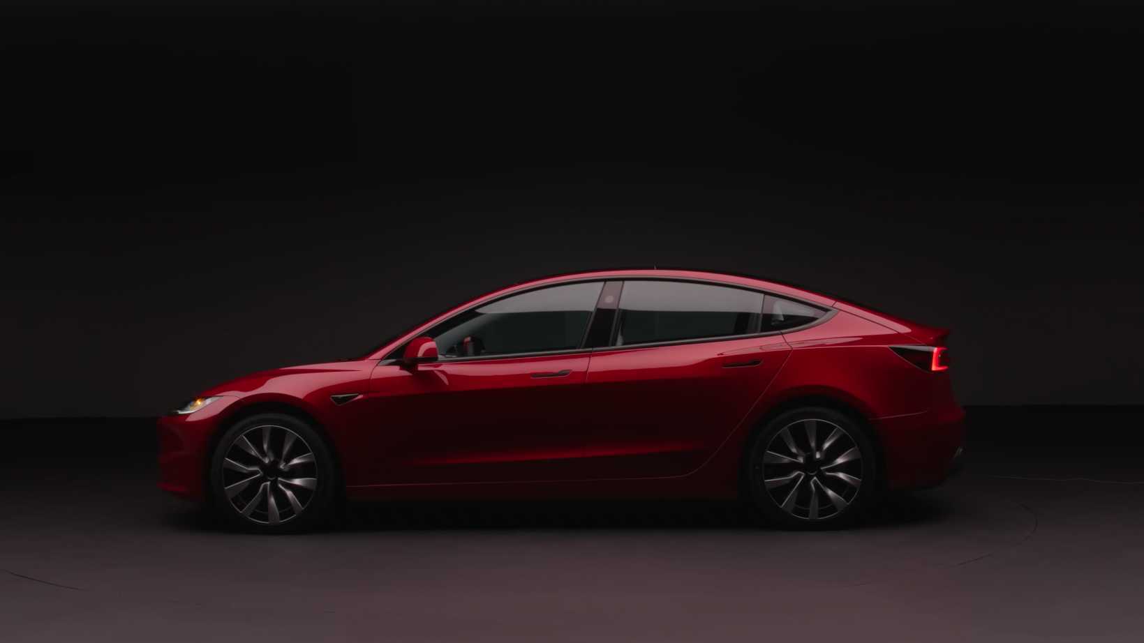 Tesla｜升级版 Model 3 现已在北美上市