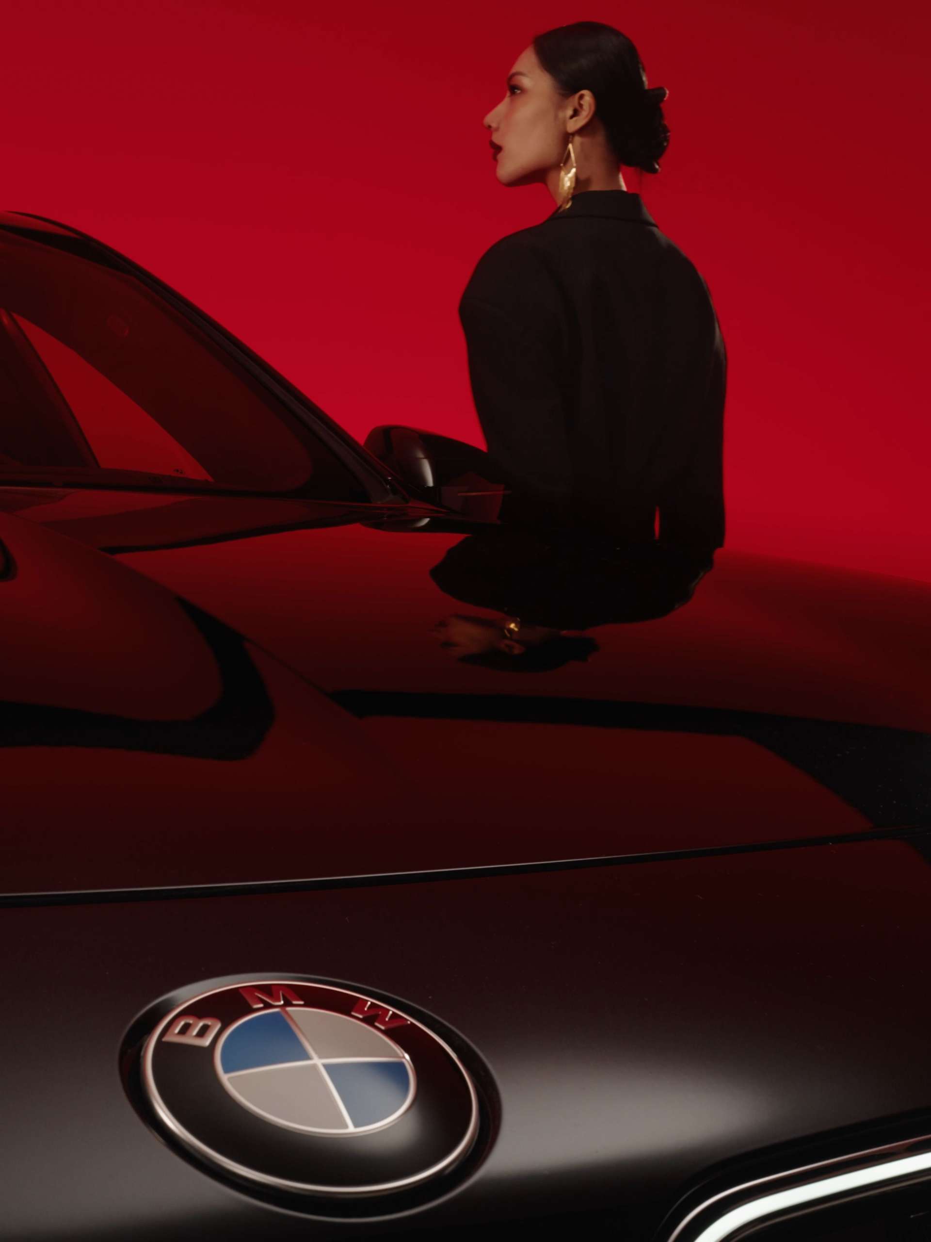 BMW x Christian Louboutin｜宝马7系联名口红礼盒
