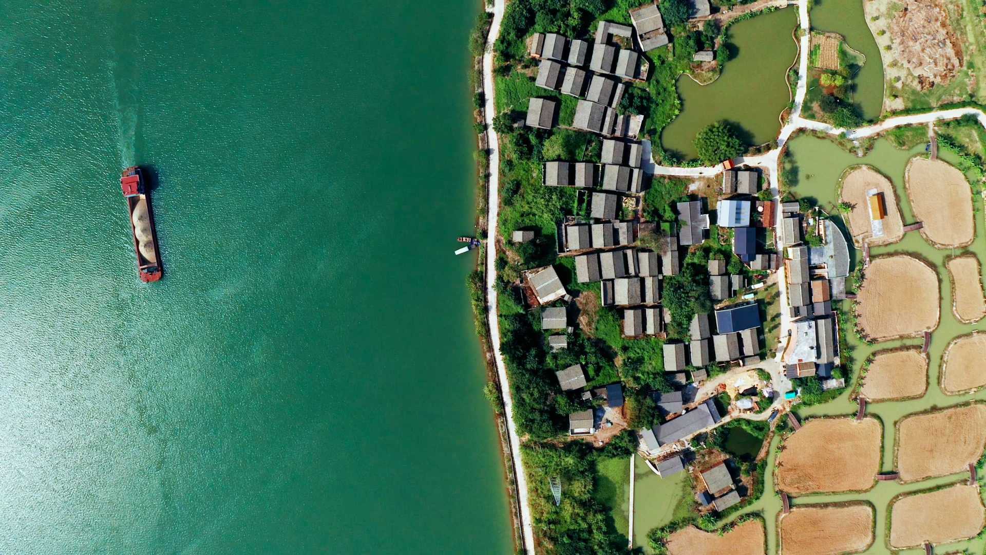南宁三江坡——困锁时光的古村落