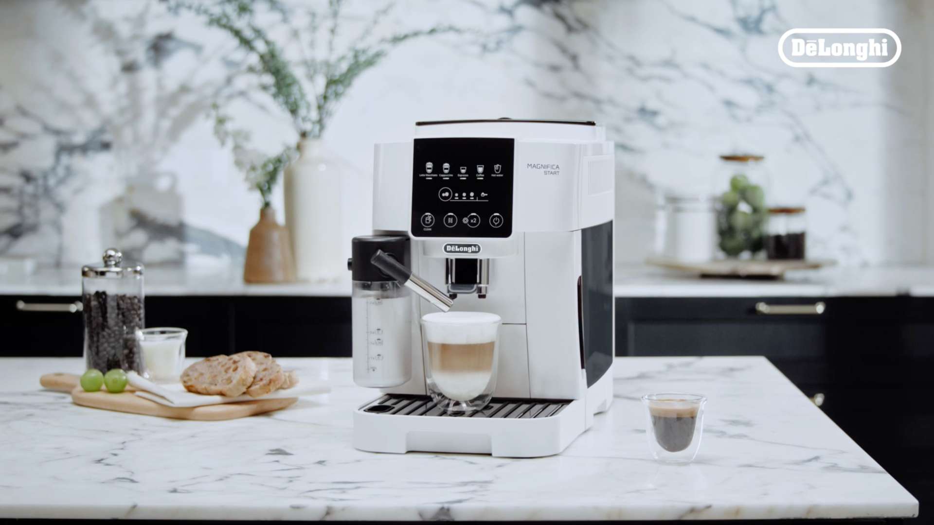 德龙S8全自动奶泡咖啡机