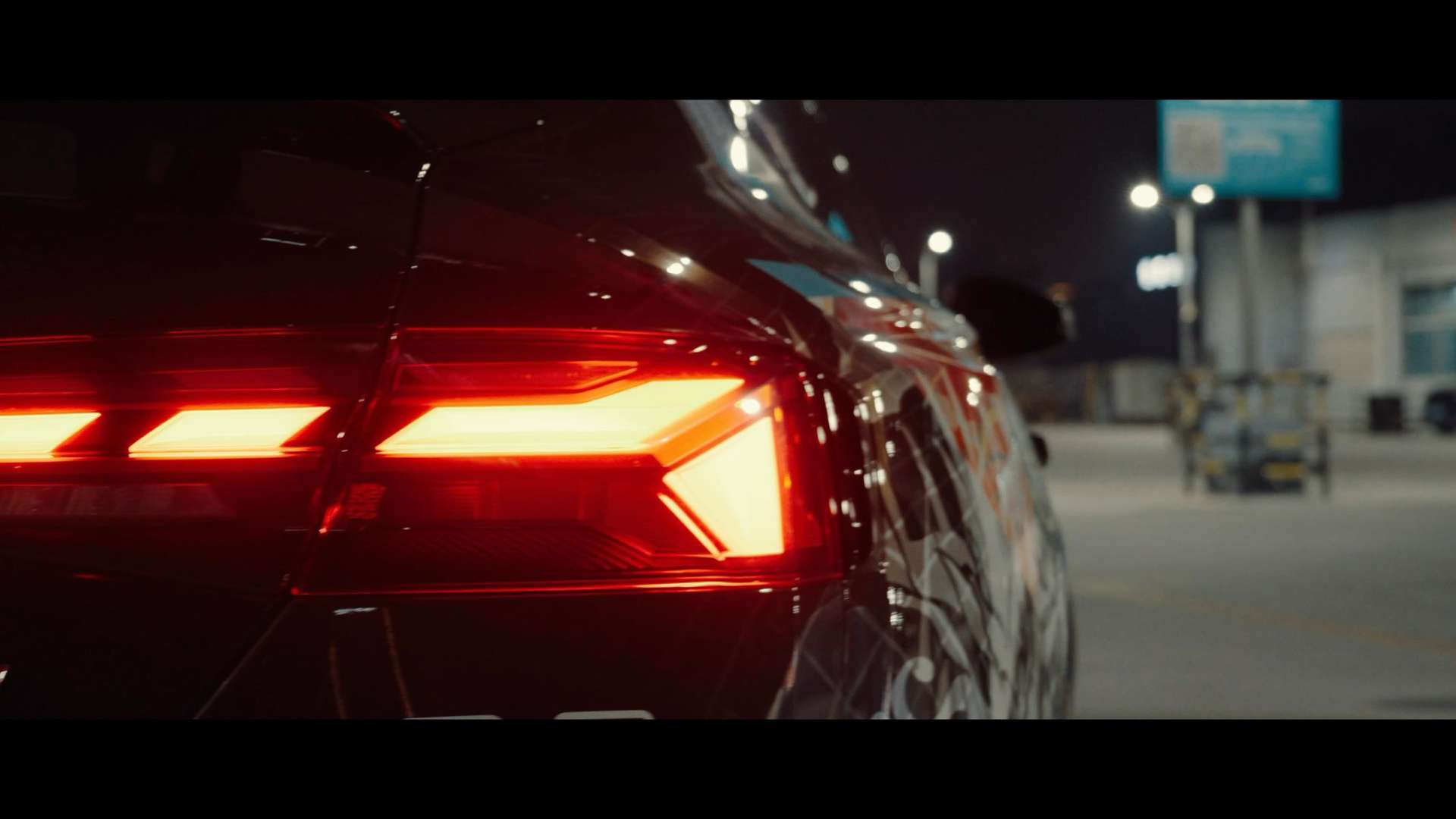 车拍短片 Audi RS5