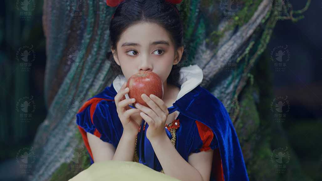 白雪公主-奇幻童话题材-儿童摄影4K