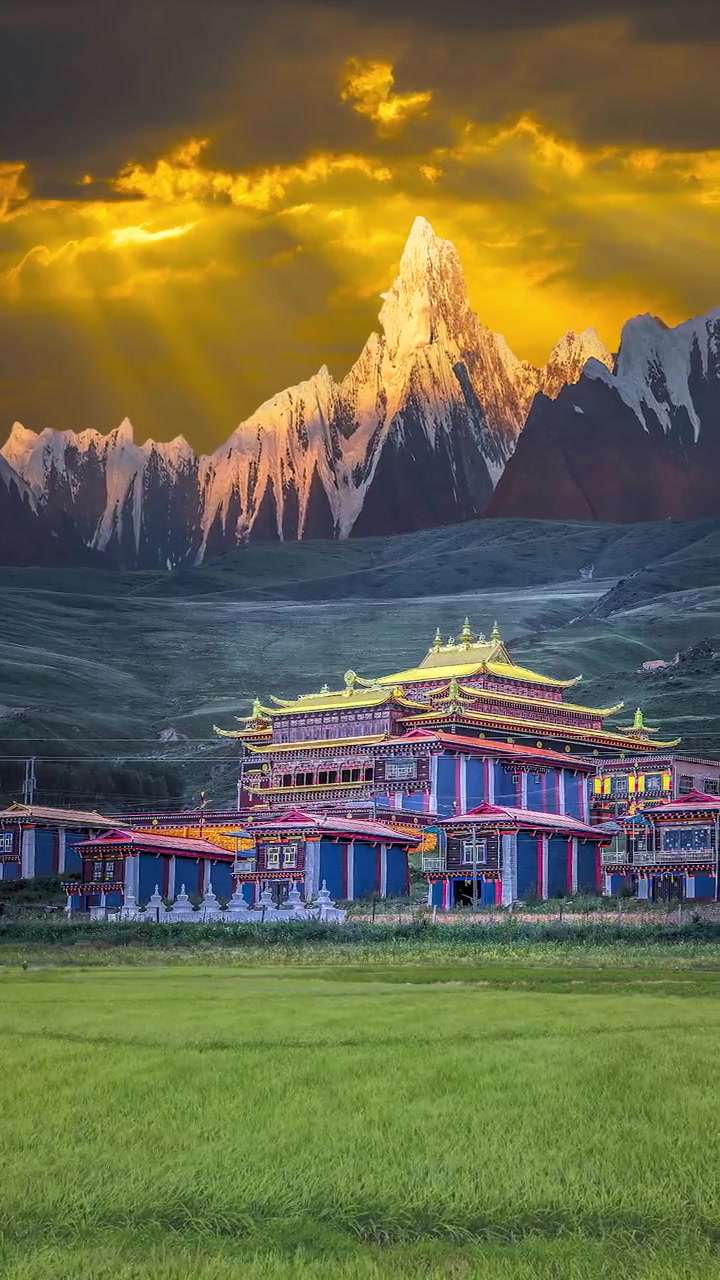 西藏！一个满是信仰的地方