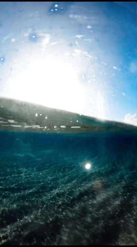 水下摄影：光折射到海底，显得如此梦幻！