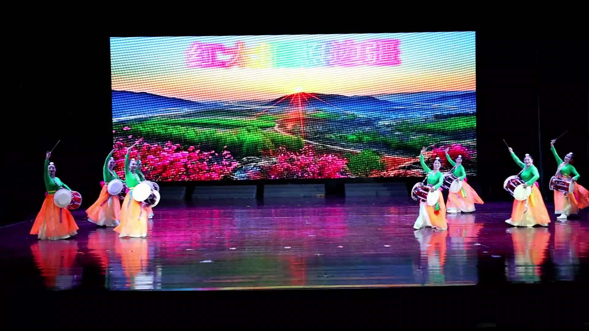 朝鲜舞蹈《红太阳照边疆》